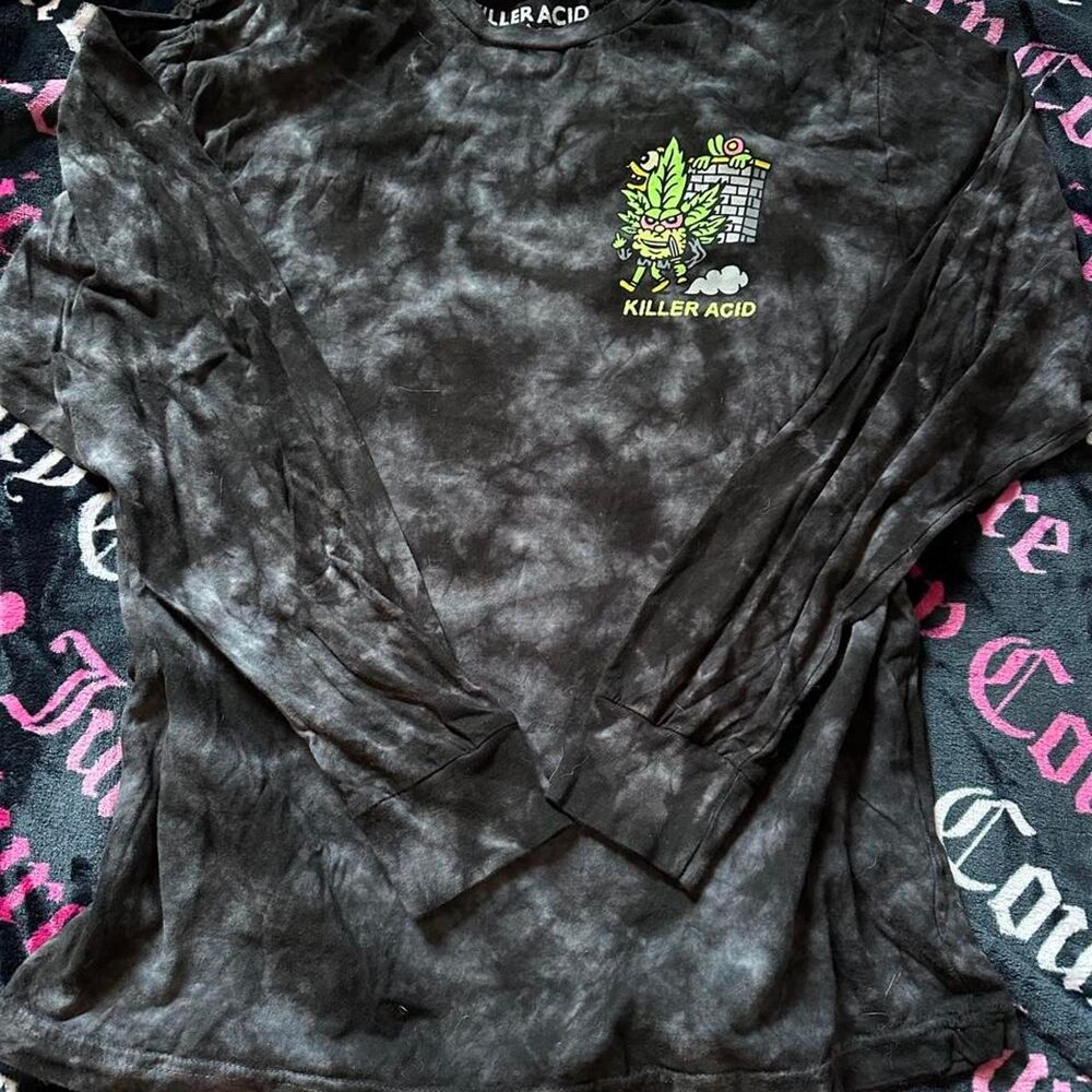 Zumiez Men's Black and Grey Shirt